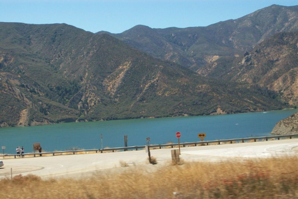 12 Beautiful Lakes in Southern California for a Perfect Weekend Getaway