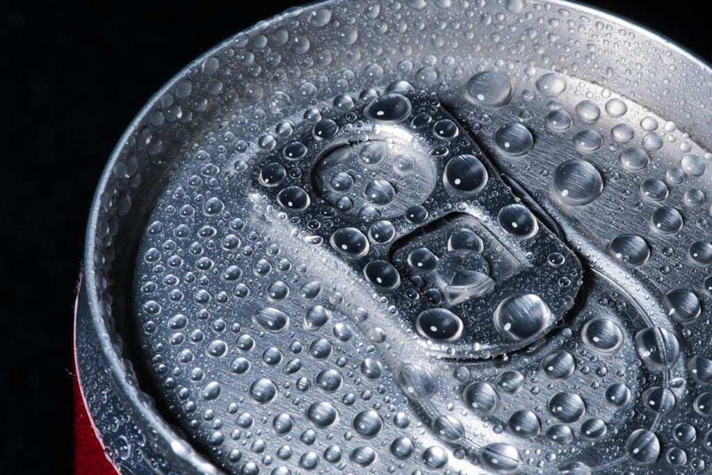 Exploring the Variances: Sparkling Water vs Tonic Water vs Mineral Water